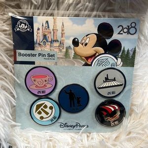 NWT Disney Parks Booster Pins Park 2018 Disney World Icons Pin Trading